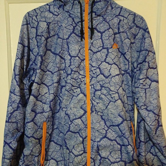Nike Rain Jacket - Picture 1 of 5